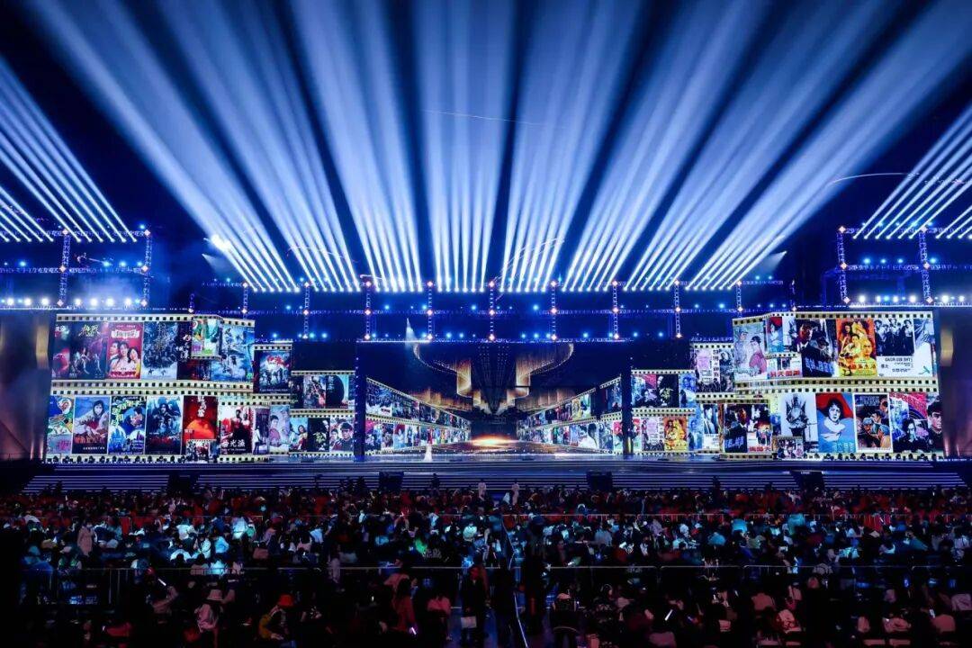 唯见长江 光影绽放 | 强势助力2025长江文化艺术季闭幕式及2024-2025年度中国电影大数据暨电影频道M榜荣誉之夜